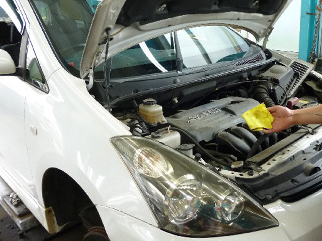 エンジンオイル・タイヤ交換